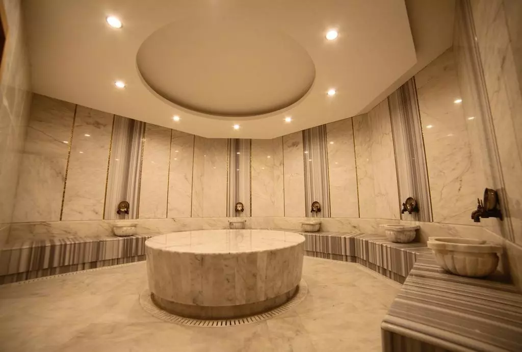 hotel ramada plaza konya_shabavizparvaz_03.jpg